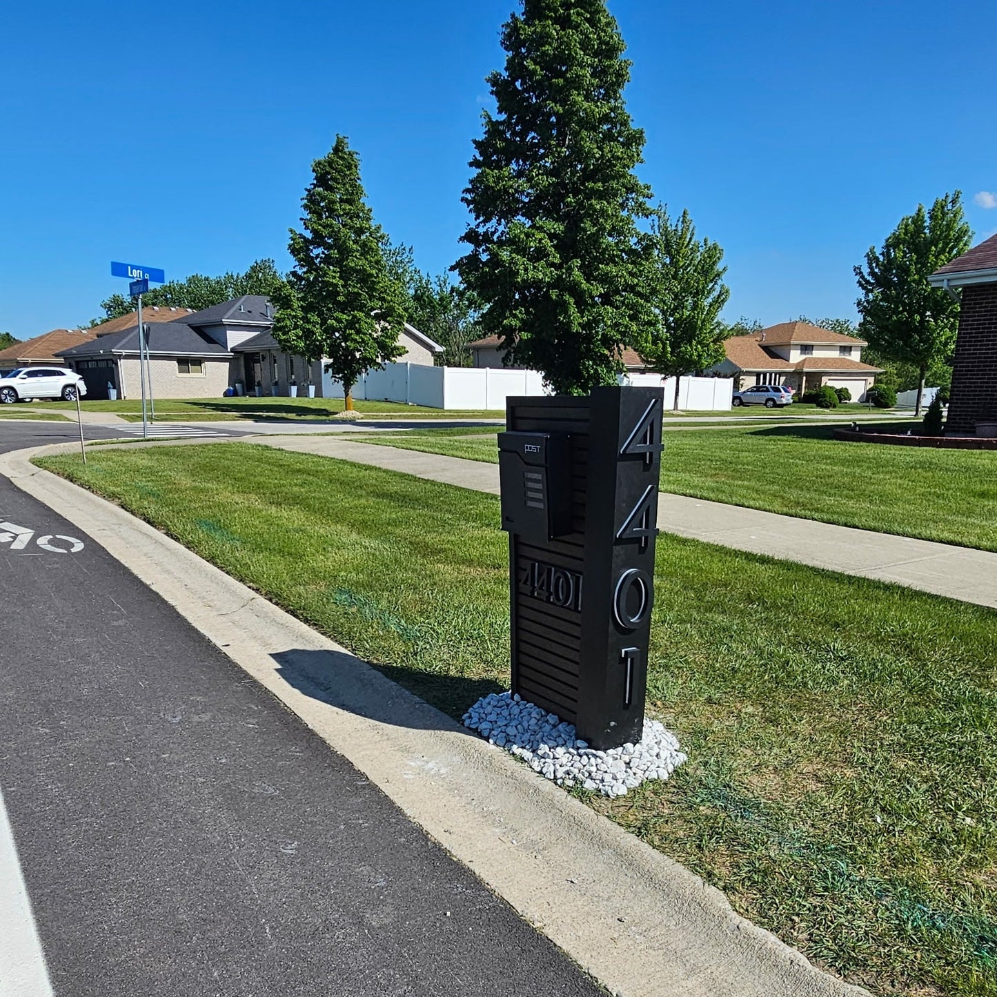 Vista Valley Mailbox (LED) - Dream Mailboxes