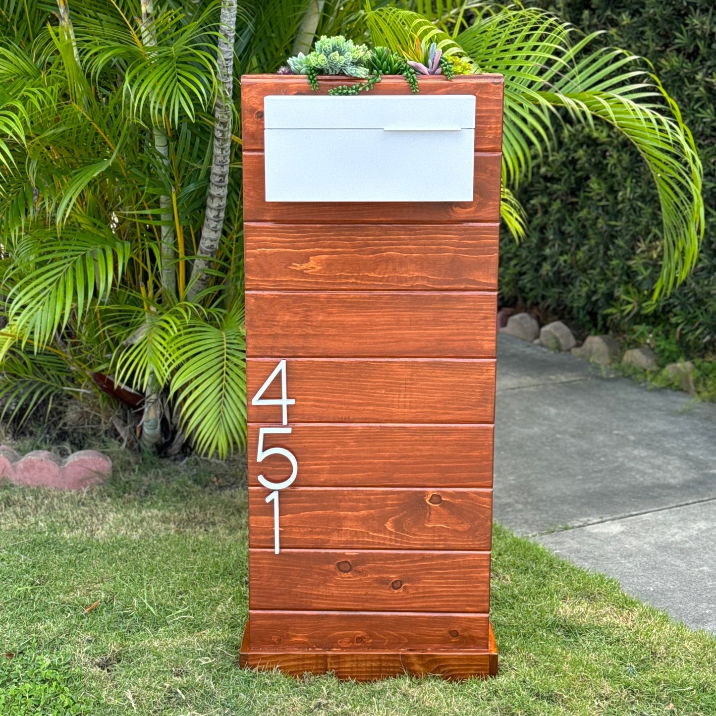 Agave Luxe Mailbox - Dream Mailboxes
