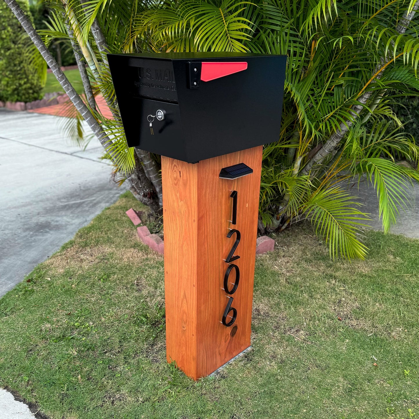 Agave Post 2.0 Locking Mailbox - Dream Mailboxes