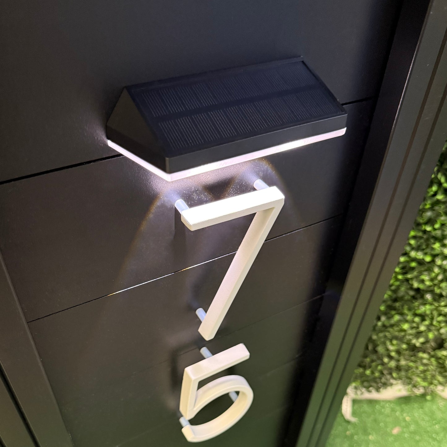 Aluma Modern Mailbox