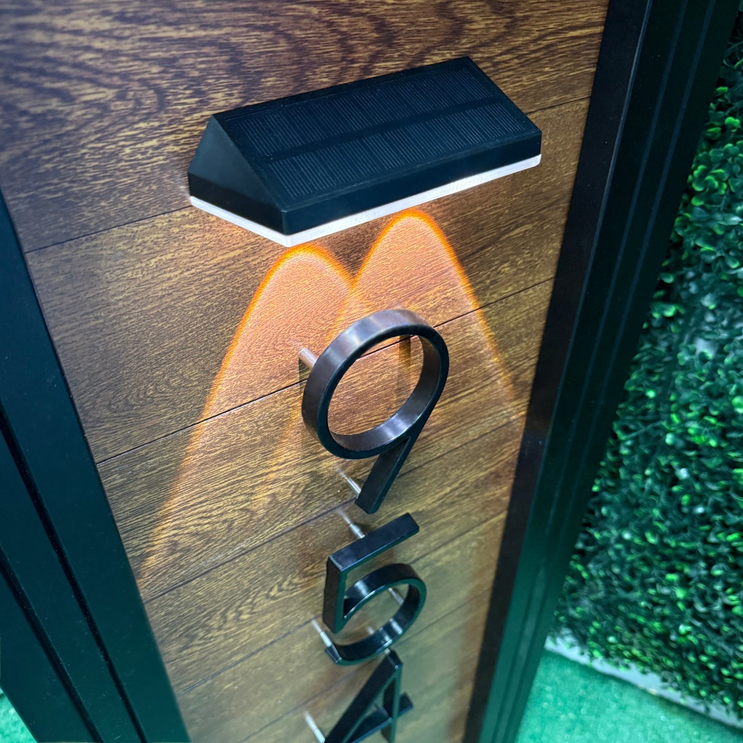 Aluma Modern Mailbox