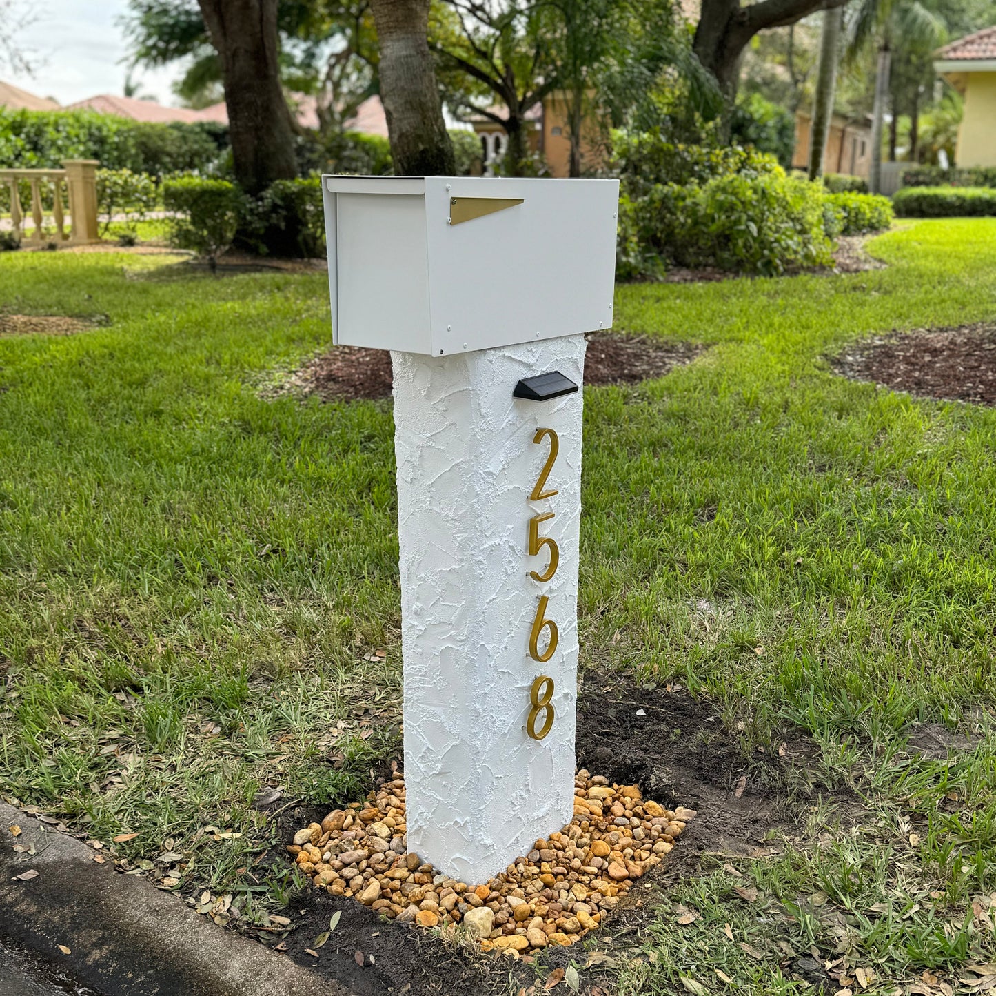 Stucco Agave Post 2.0 Mailbox - Dream Mailboxes