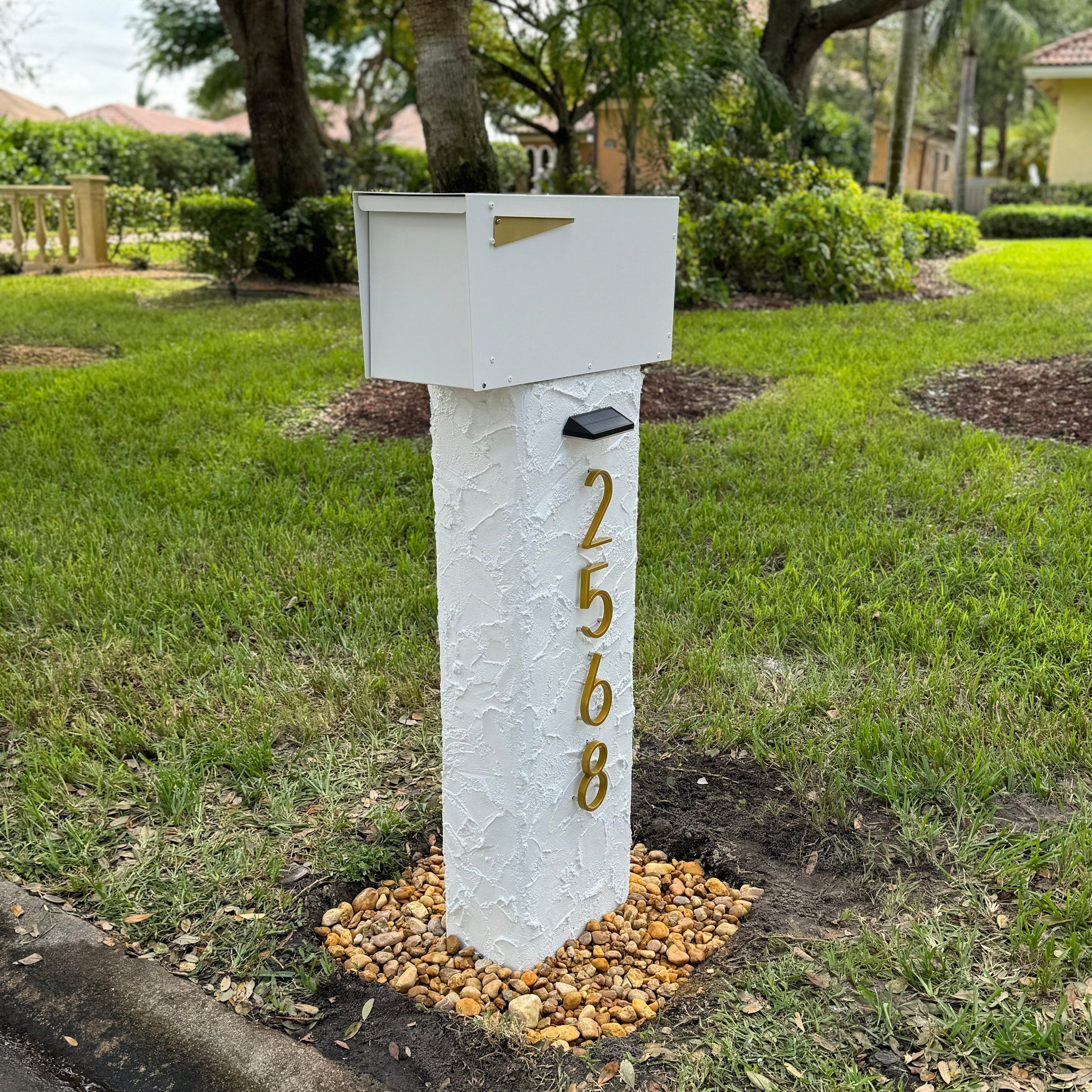 Stucco Agave Post 2.0 Mailbox - Dream Mailboxes
