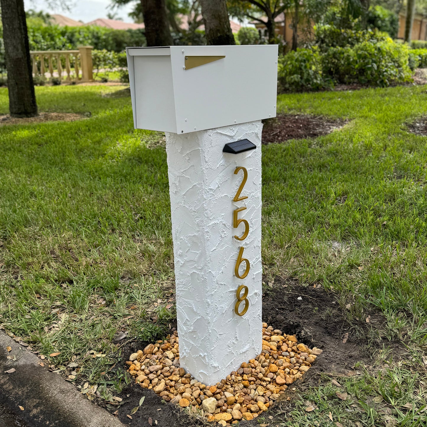 Stucco Agave Post 2.0 Mailbox - Dream Mailboxes
