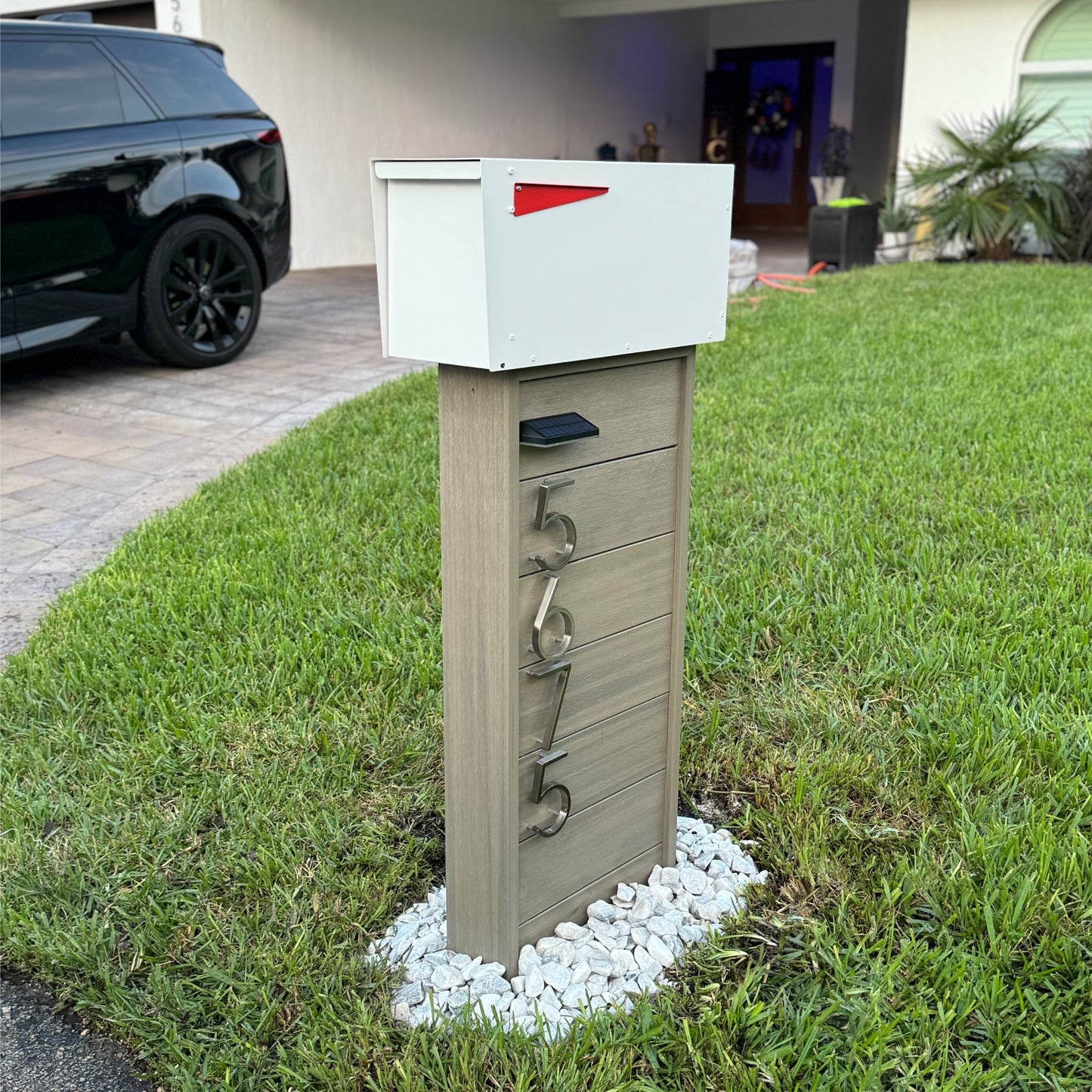 Modern Classic Composite Mailbox - Dream Mailboxes