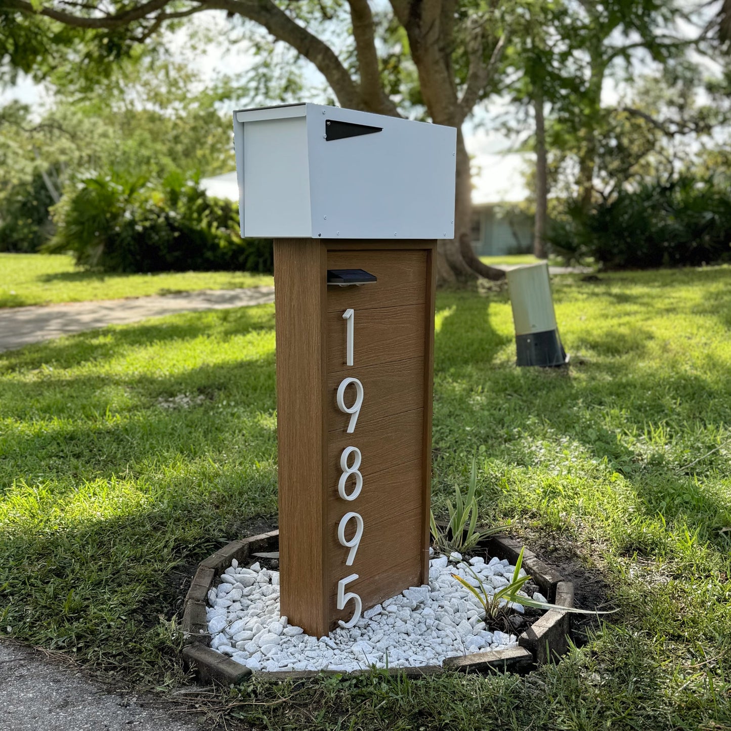 Modern Classic Composite Mailbox - Dream Mailboxes