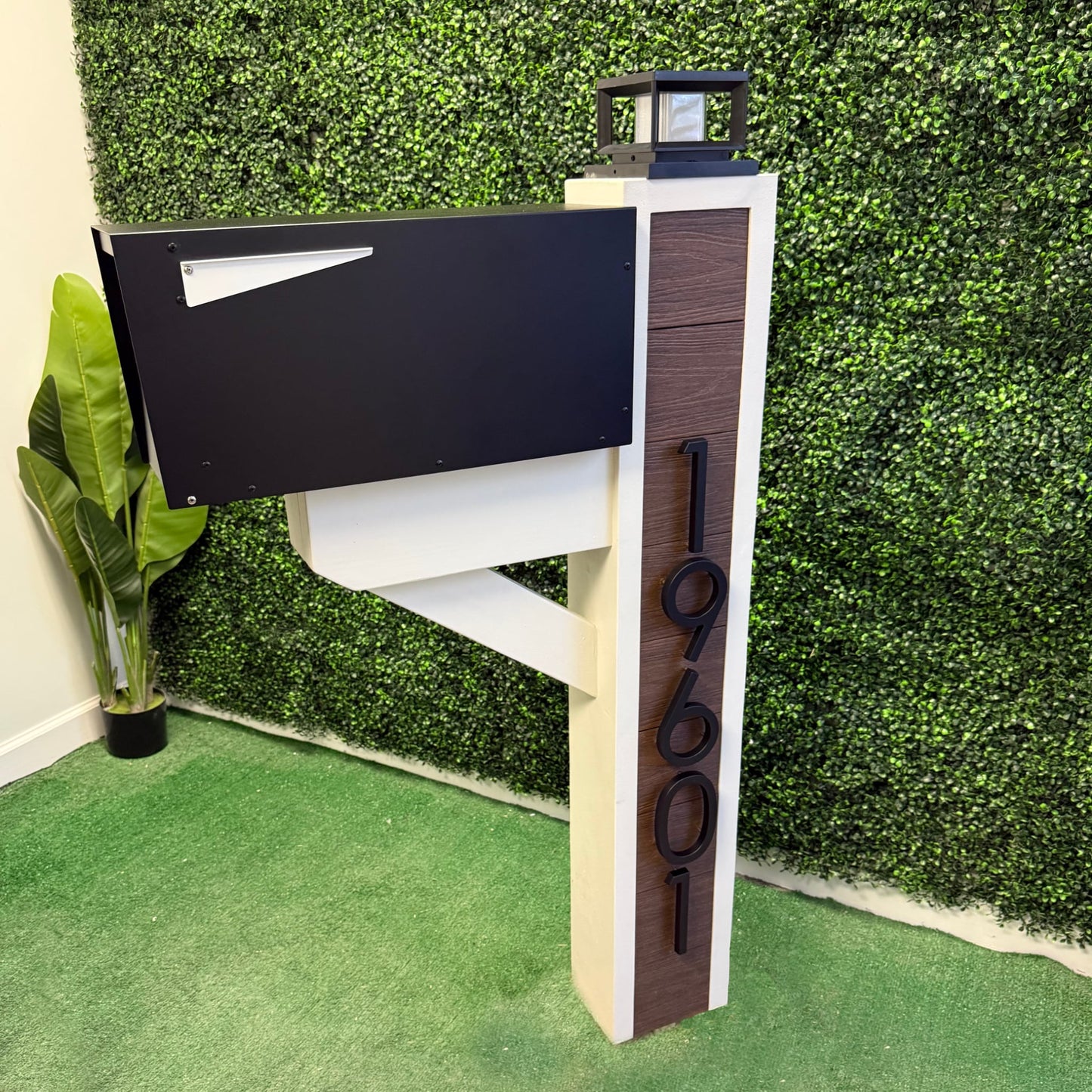 Modern Farmhouse Mailbox - Dream Mailboxes