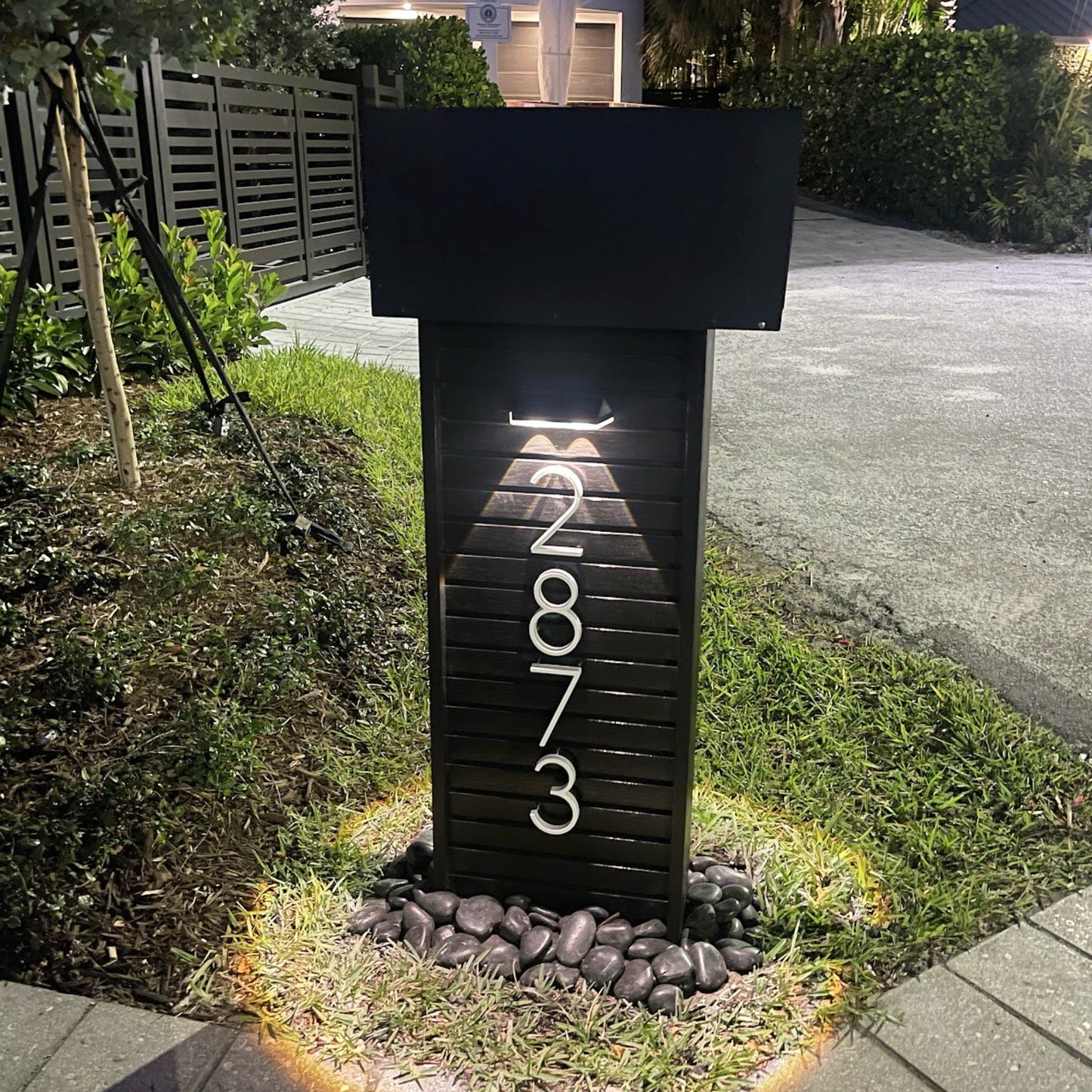 Sleek Slat Mailbox (Composite) - Dream Mailboxes