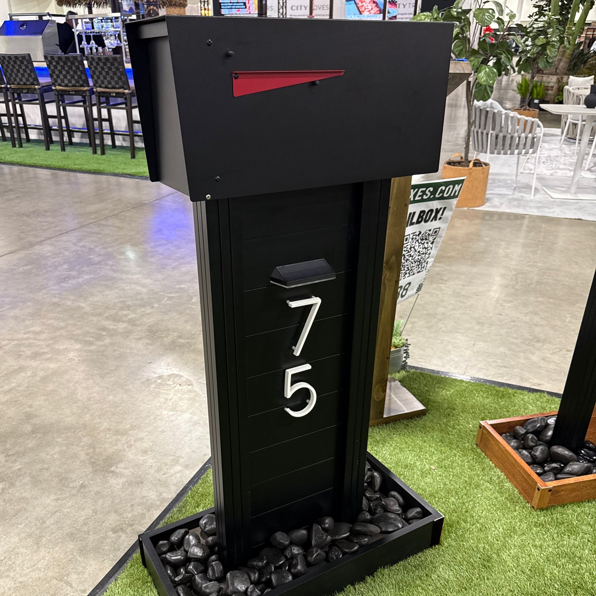 Aluma Modern Mailbox - Dream Mailboxes