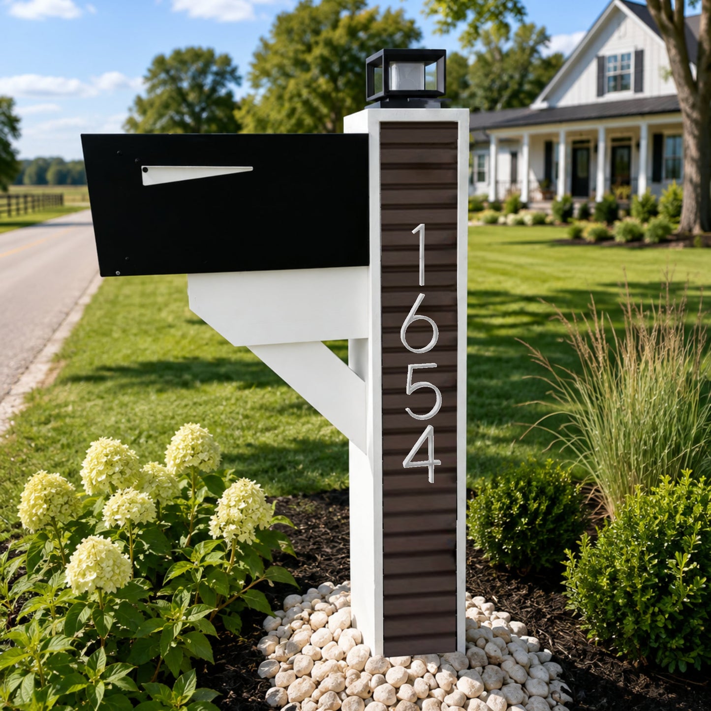 Modern Farmhouse Mailbox - Composite Slats