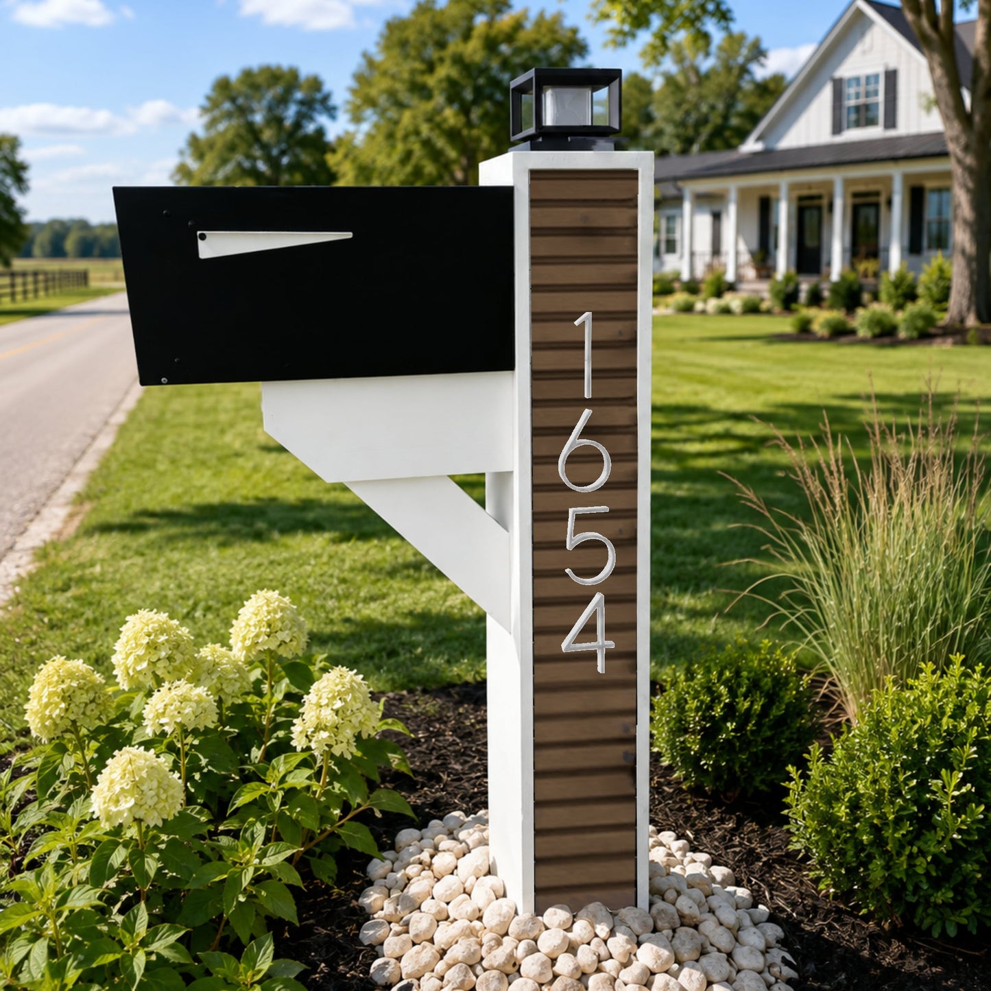 Modern Farmhouse Mailbox - Composite Slats