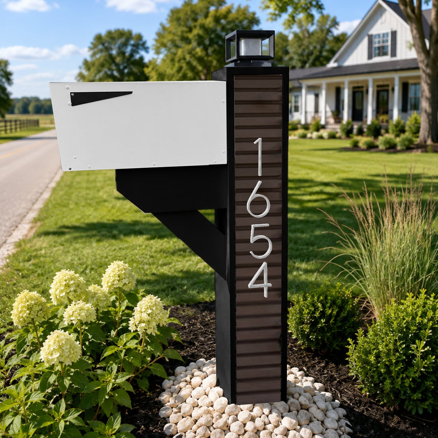 Modern Farmhouse Mailbox - Composite Slats