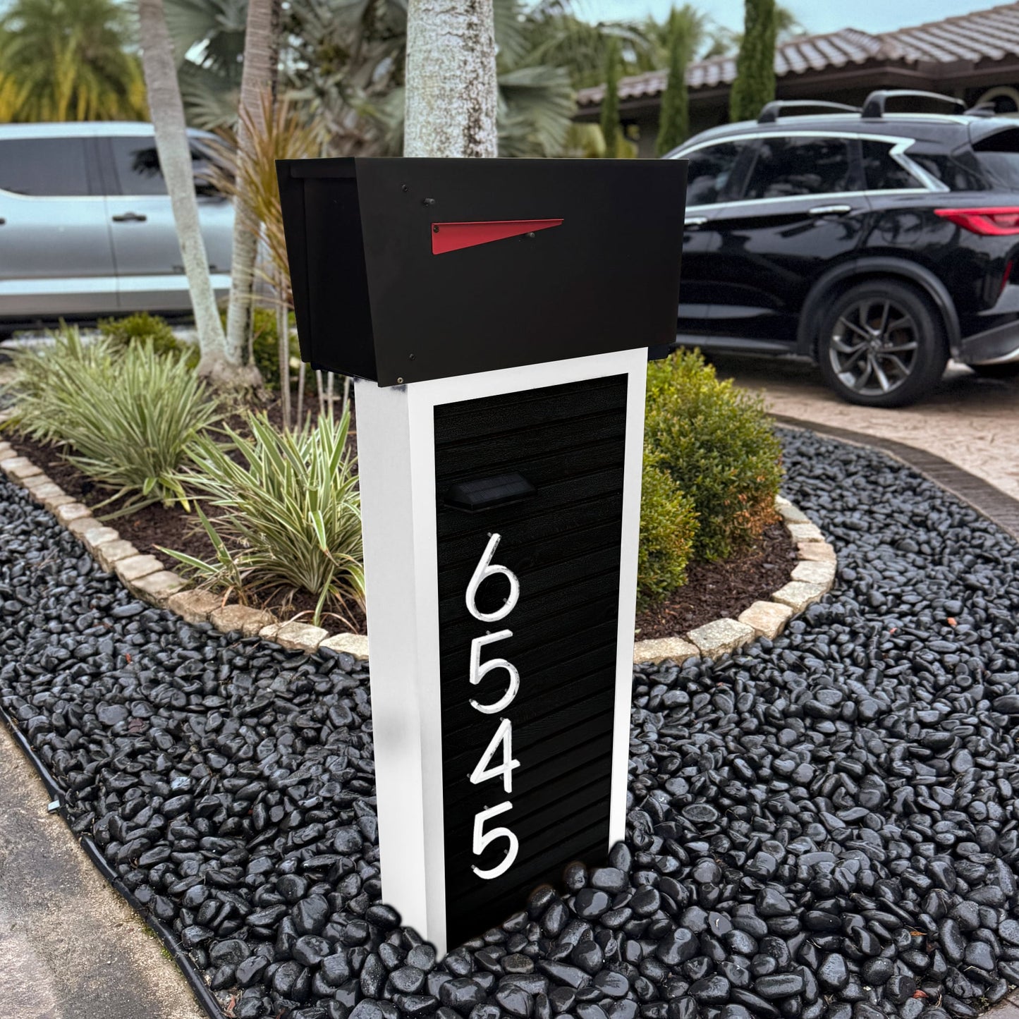 Slatline Aluminum Luxe Mailbox - Lakefield West