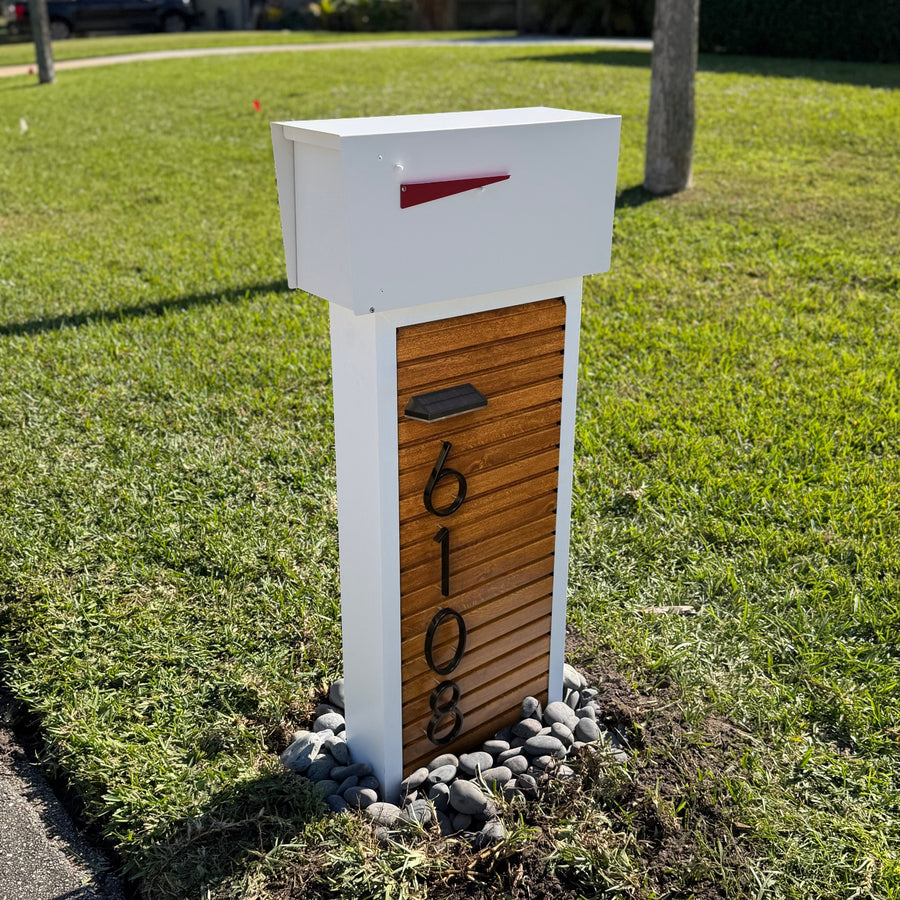 Slatline Aluminum Luxe Mailbox