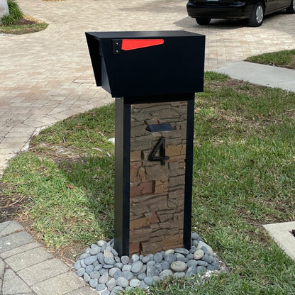 Slatline Faux Stone Mailbox - Dream Mailboxes
