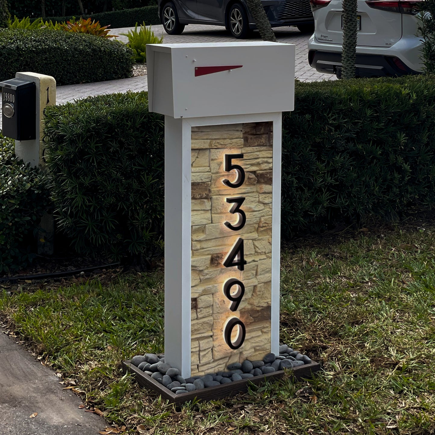 Slatline Faux Stone Mailbox - Dream Mailboxes