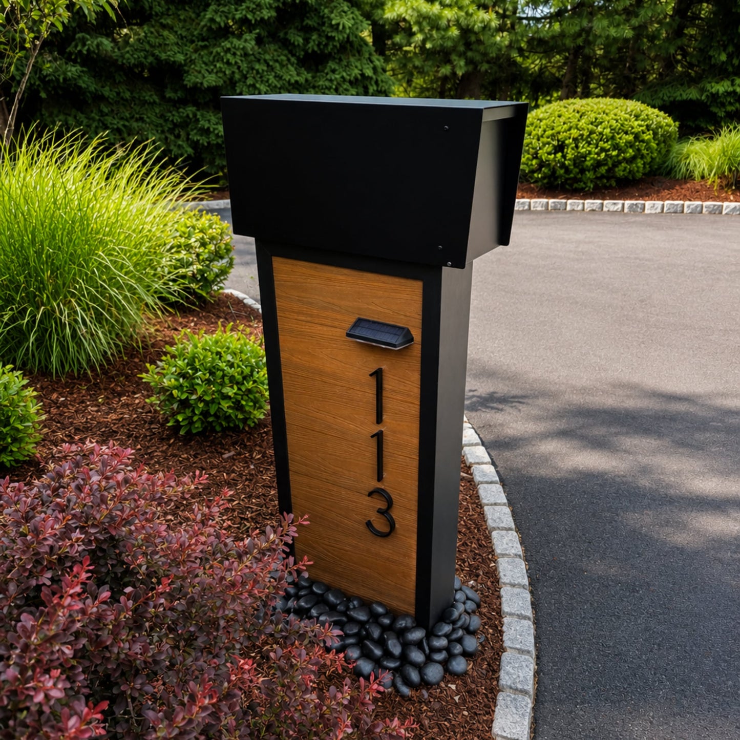 Slatline Sleek Mailbox - Lakefield West