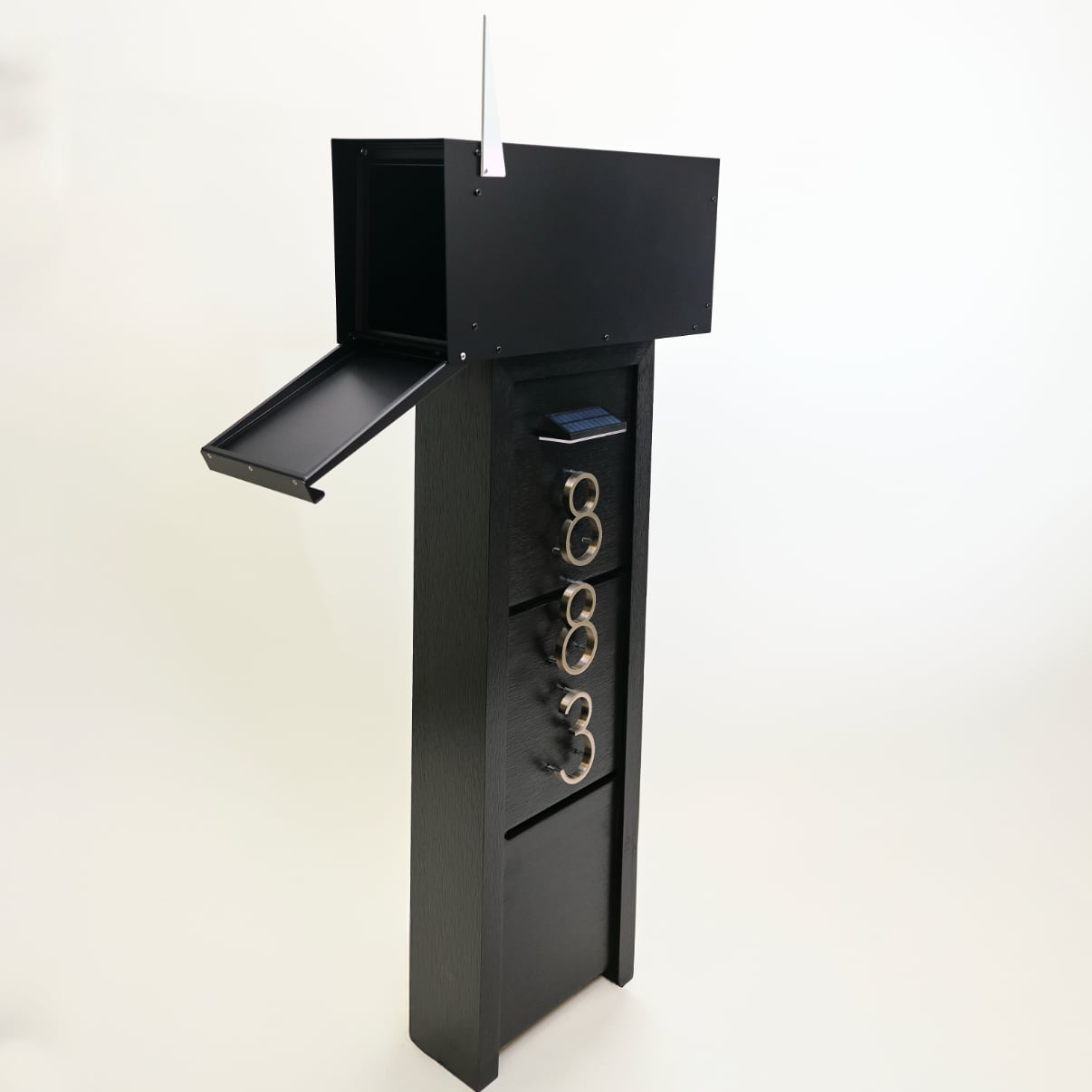 Sleek Wide Panel Mailbox (Composite) | Dream Mailboxes